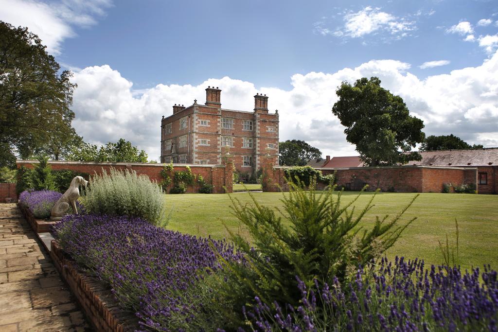 Soulton Hall Wem Екстер'єр фото